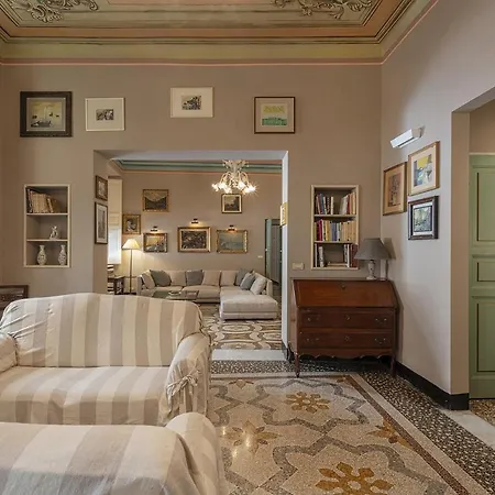 Fancy In Palazzo Grimaldi By Wonderful Italy