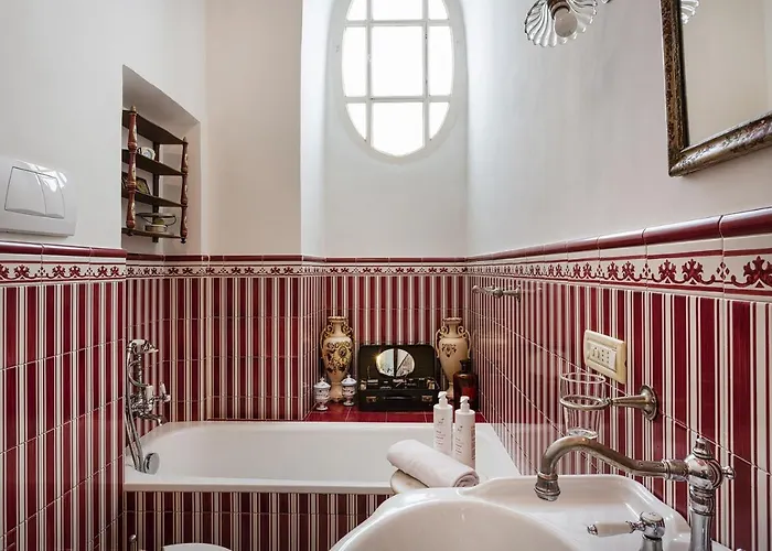 Fancy In Palazzo Grimaldi By Wonderful Italy *