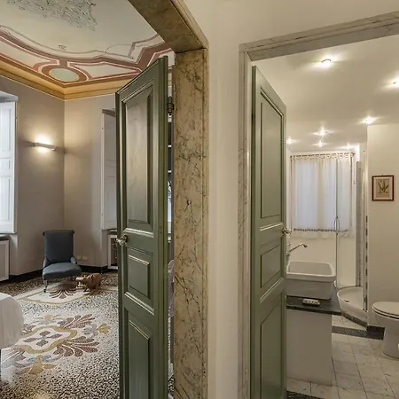 Fancy In Palazzo Grimaldi By Wonderful Italy Genua